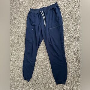 Fabletics jogger scrub pants. Navy blue. Size Large tall. Great condition